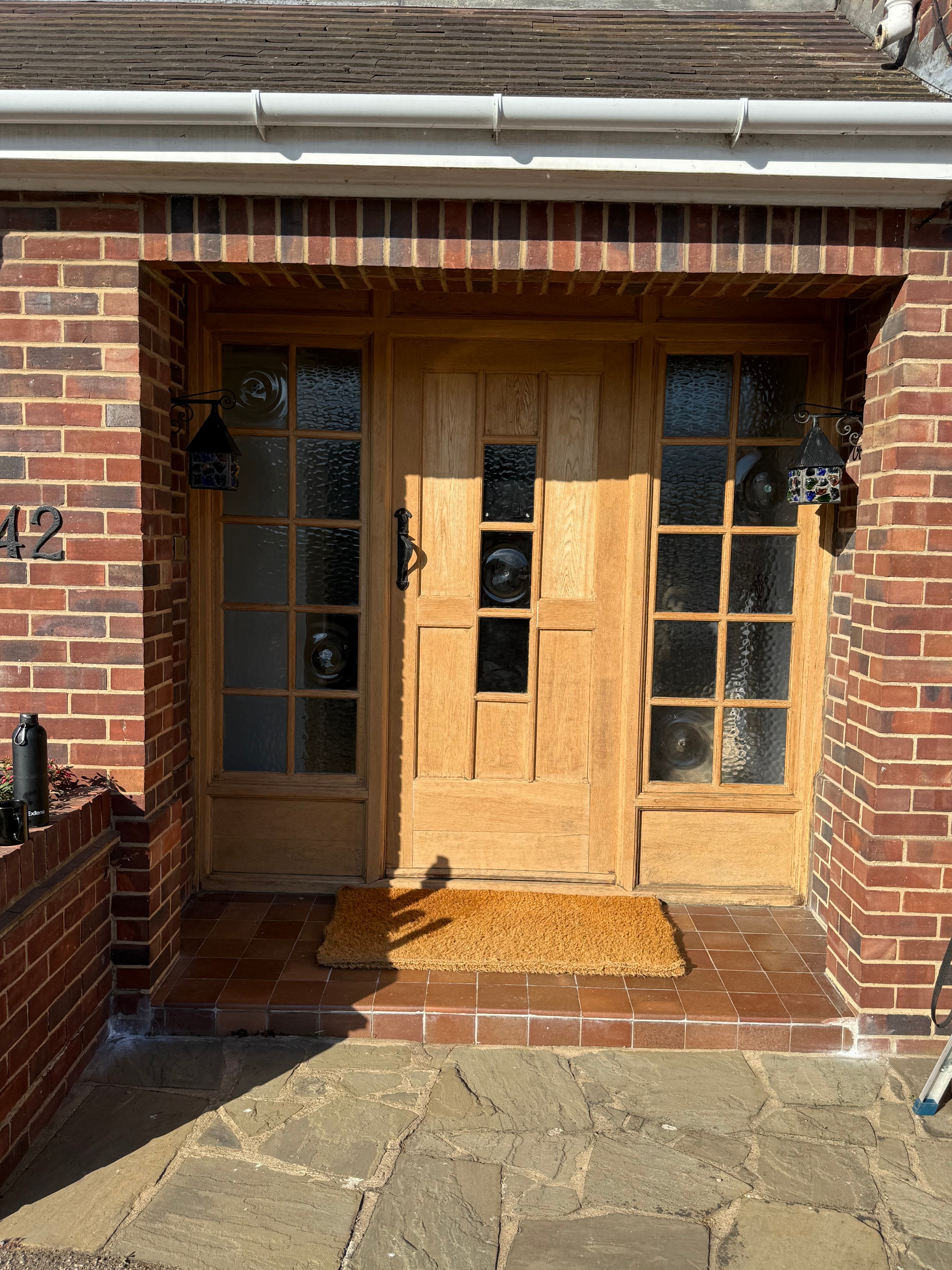 Oak Front Door — Paint Removal on Previously Oiled Timber — after laser cleaning